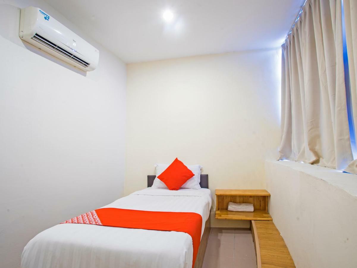 Oyo 982 Hotel Sk Kajang Luaran gambar